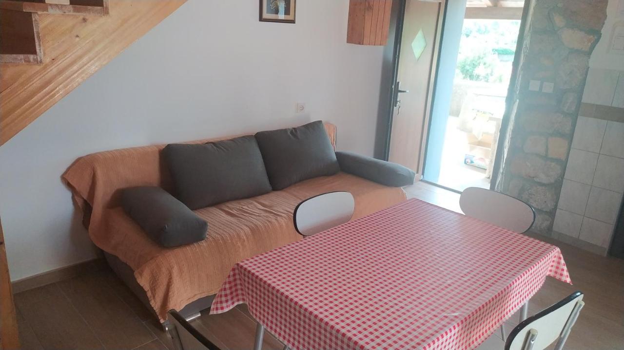 Holiday Home Pernata Exterior photo