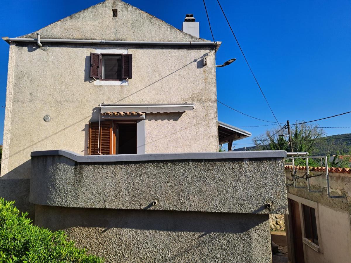 Holiday Home Pernata Exterior photo